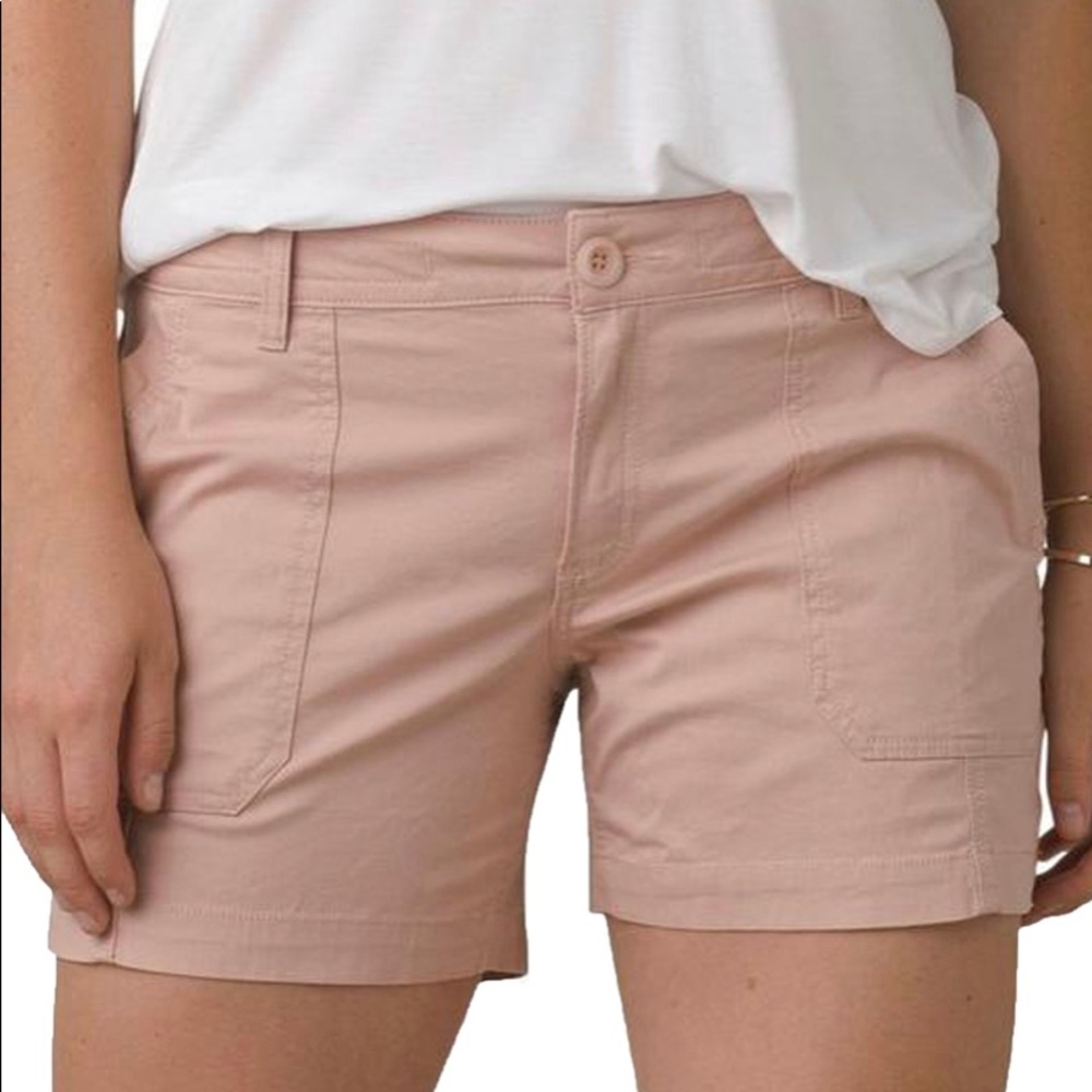 Prana Elle 5” Shorts In Champagne NWT Size 4/27